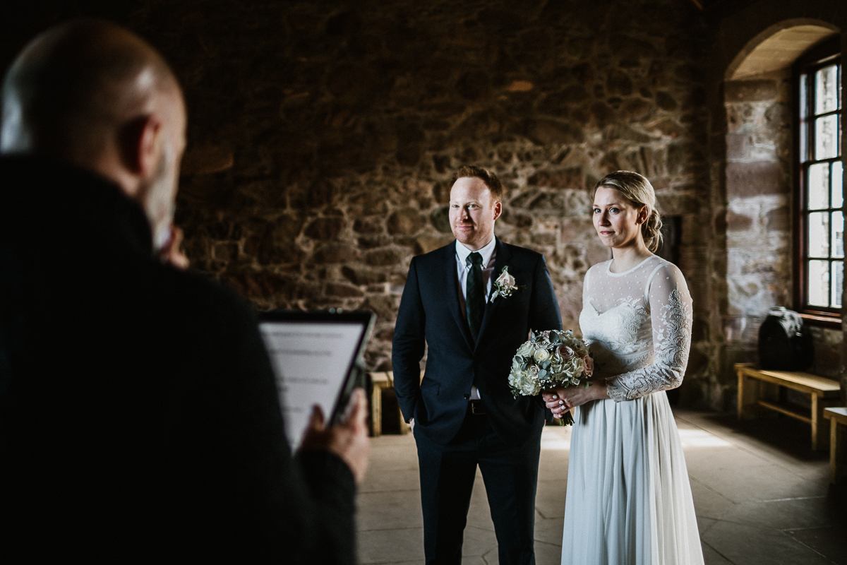 elopement ceremony at Dunnottar Castle